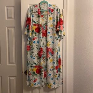 Brand new pioneer woman kimono.